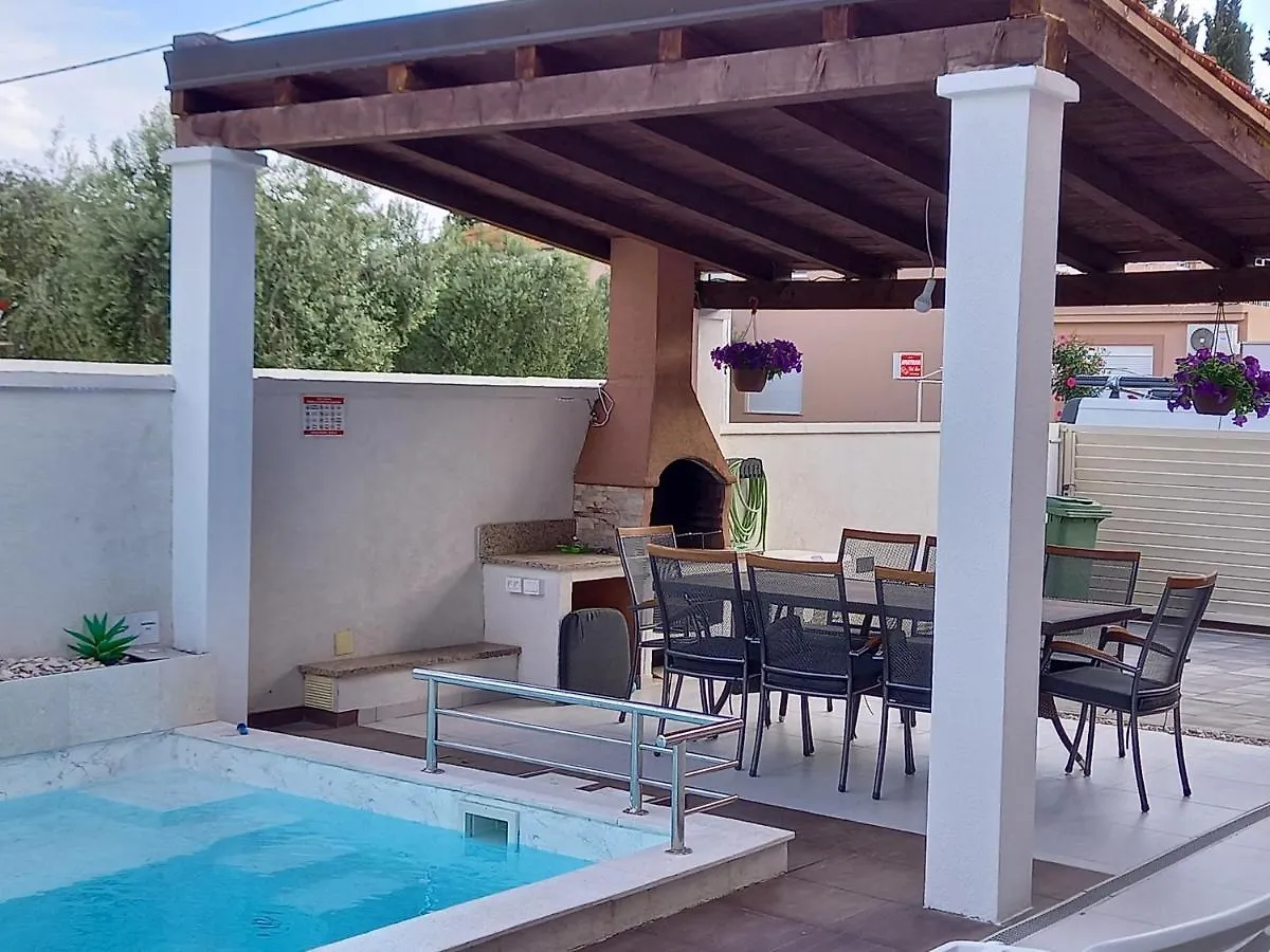Apartments Benic Zadar 0*,  Croatia