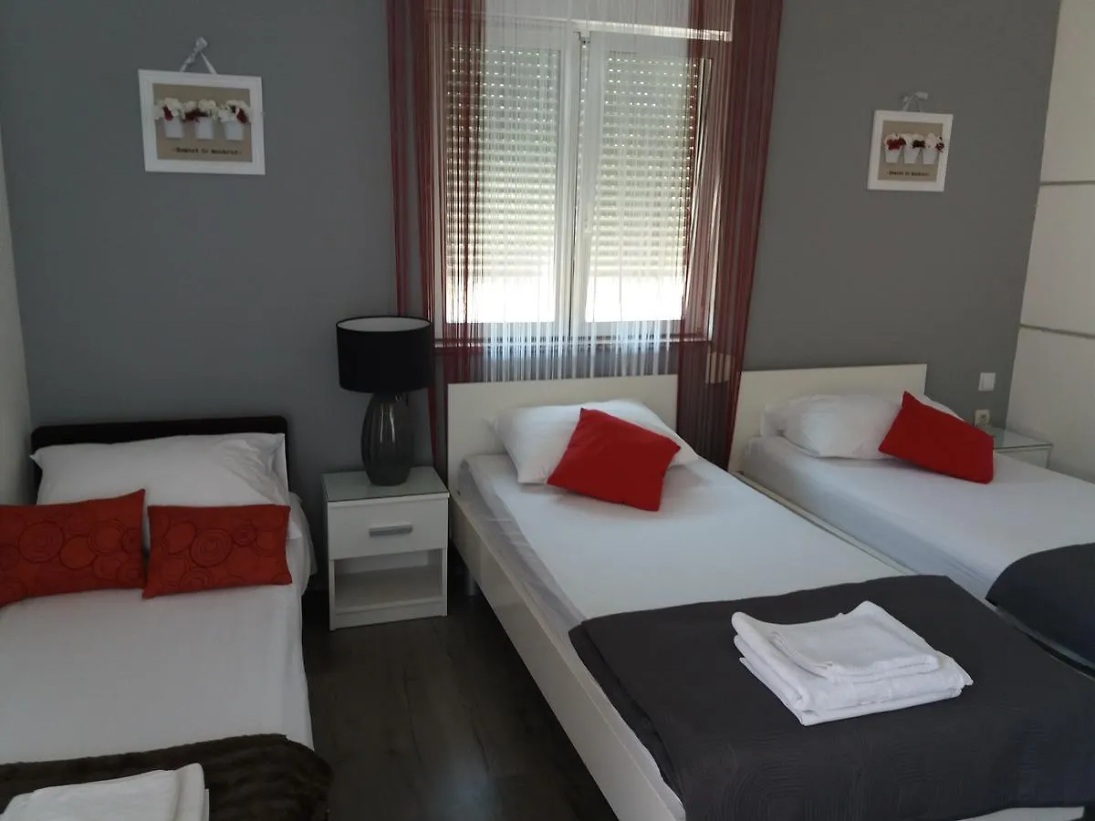 Apartments Benic Zadar 0*,  Croacia